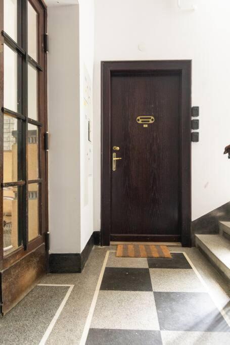 May C Studio W/Balcony كراكوفيا المظهر الخارجي الصورة